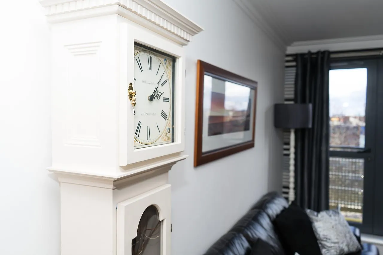 Hullidays - King & Queen Ensuite Kingston upon Hull Apartament
